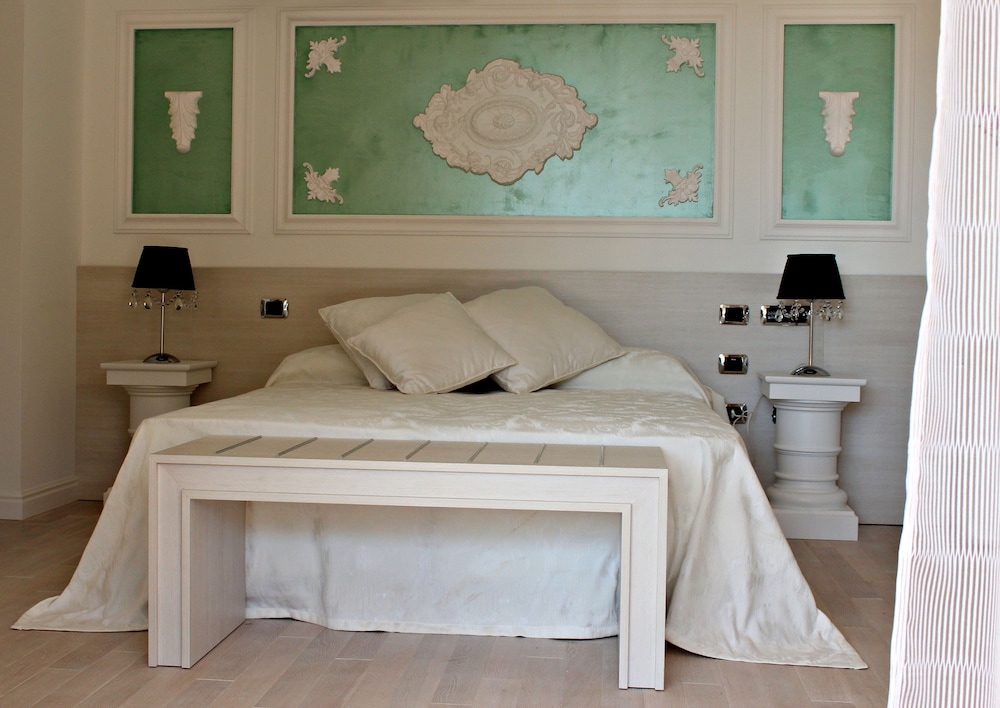 Junior Double Room (2 Adults) photo 2