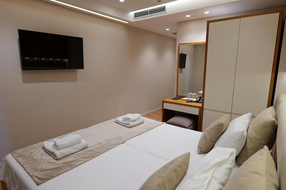Comfort Double or Twin Room photo 3