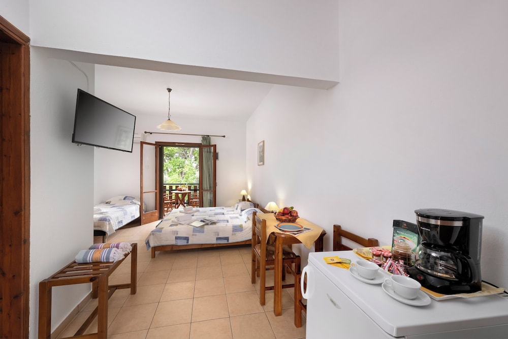 Studio, Balcony (3 Adults)