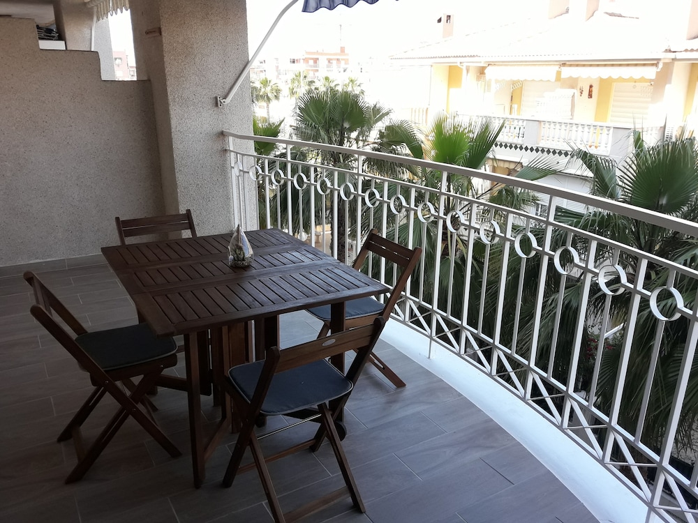 Apartamento, 2 Dormitorios, Terraza