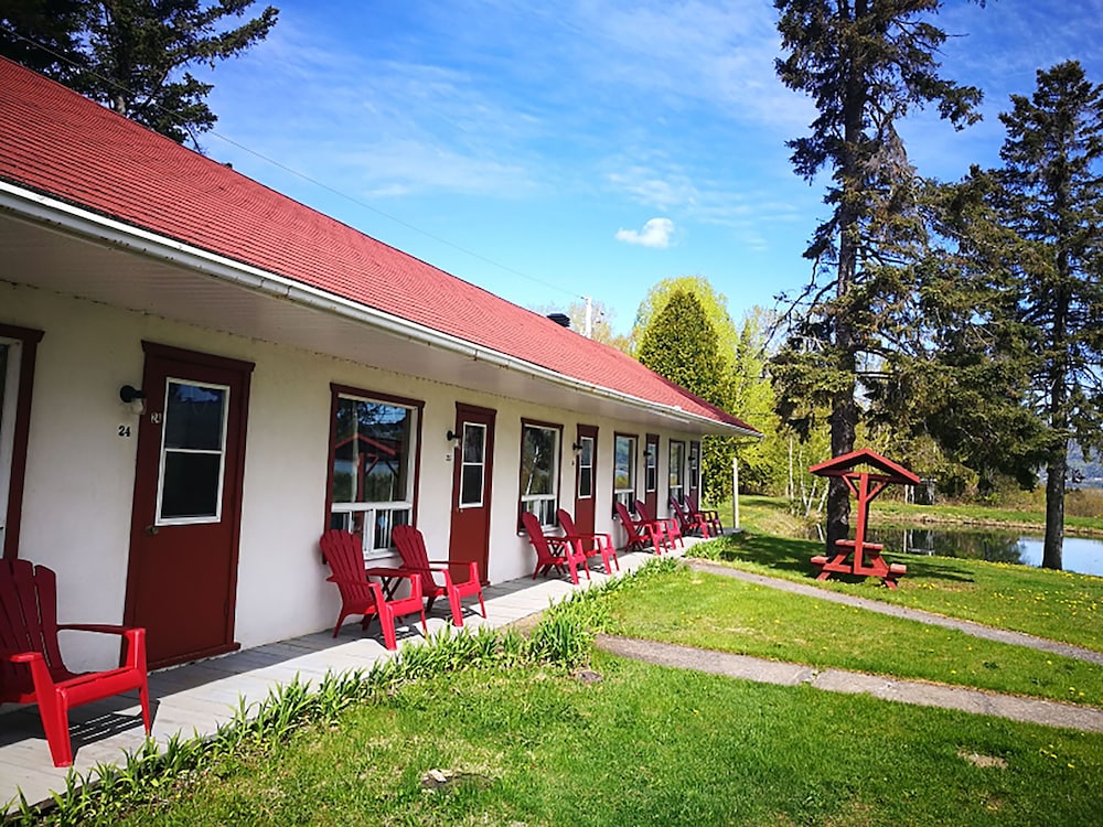 Standard Twin Room, Lake View photo 1