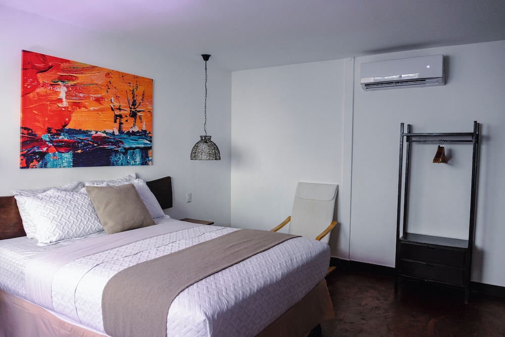 Deluxe Room, Balcony photo 3