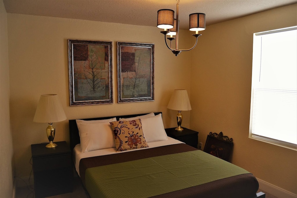 Apartment, 3 Bedrooms, City View photo 1