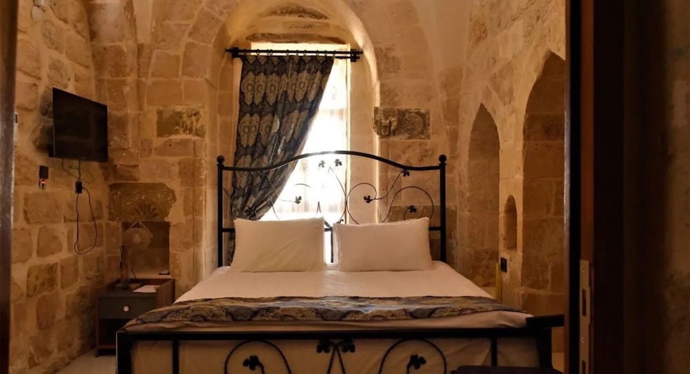 Knight Room photo 1