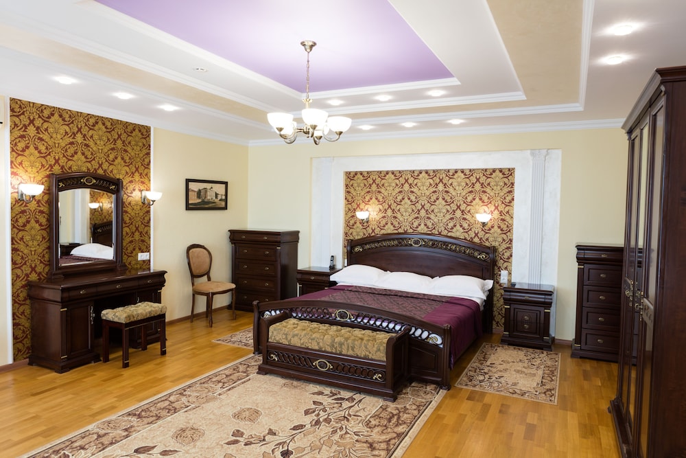 Presidential Suite