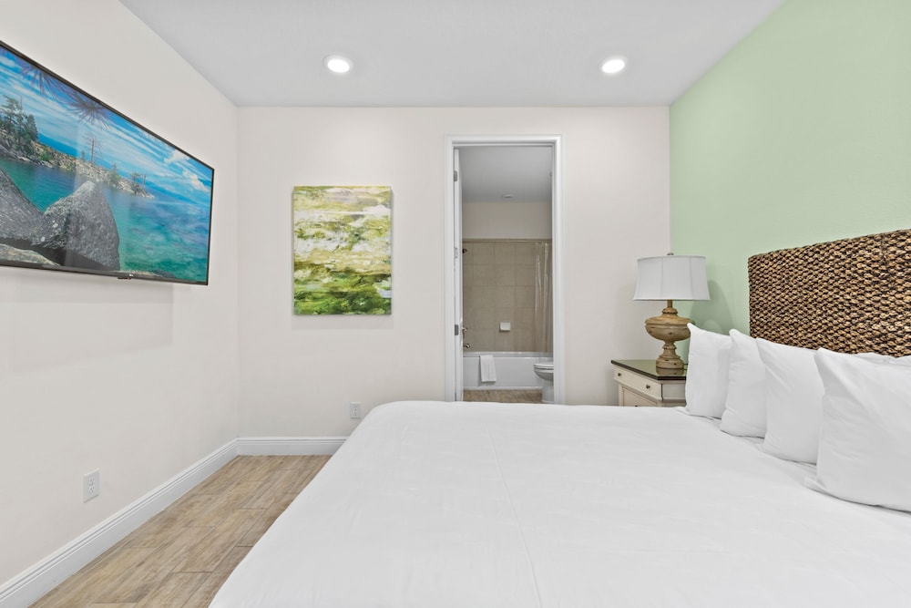 House, Multiple Beds, Balcony, Garden View