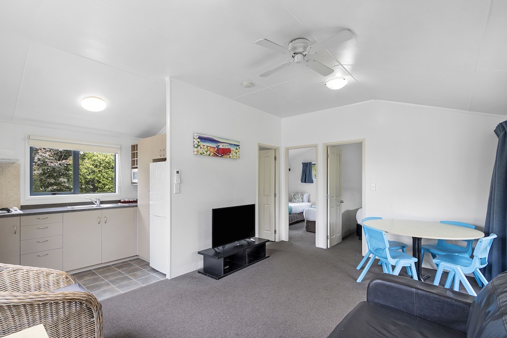 Park Motel (Sleeps 4) photo 1