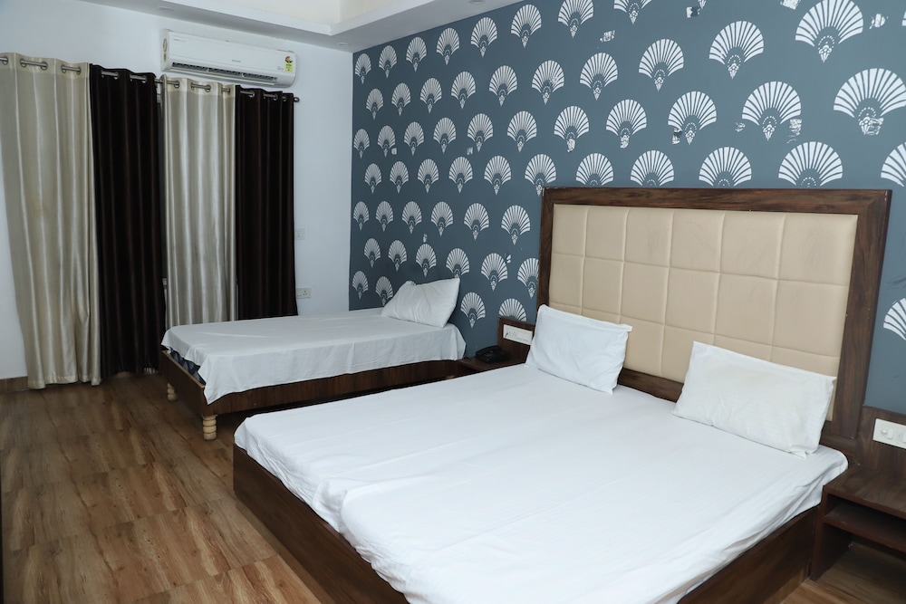 Luxury Room photo 2