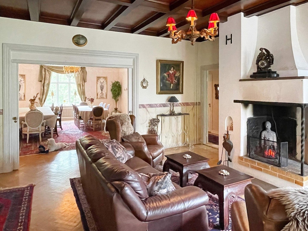 House photo 2