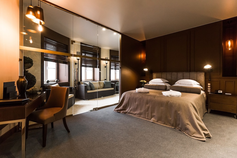 Luxury Suite, 1 Bedroom, River View