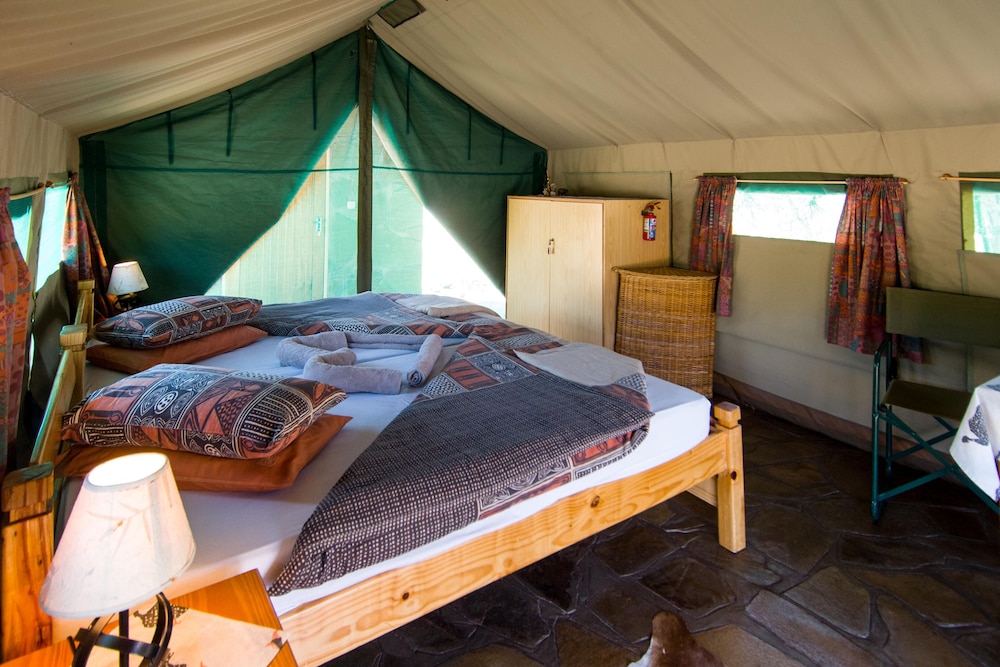 Luxury Tent photo 2