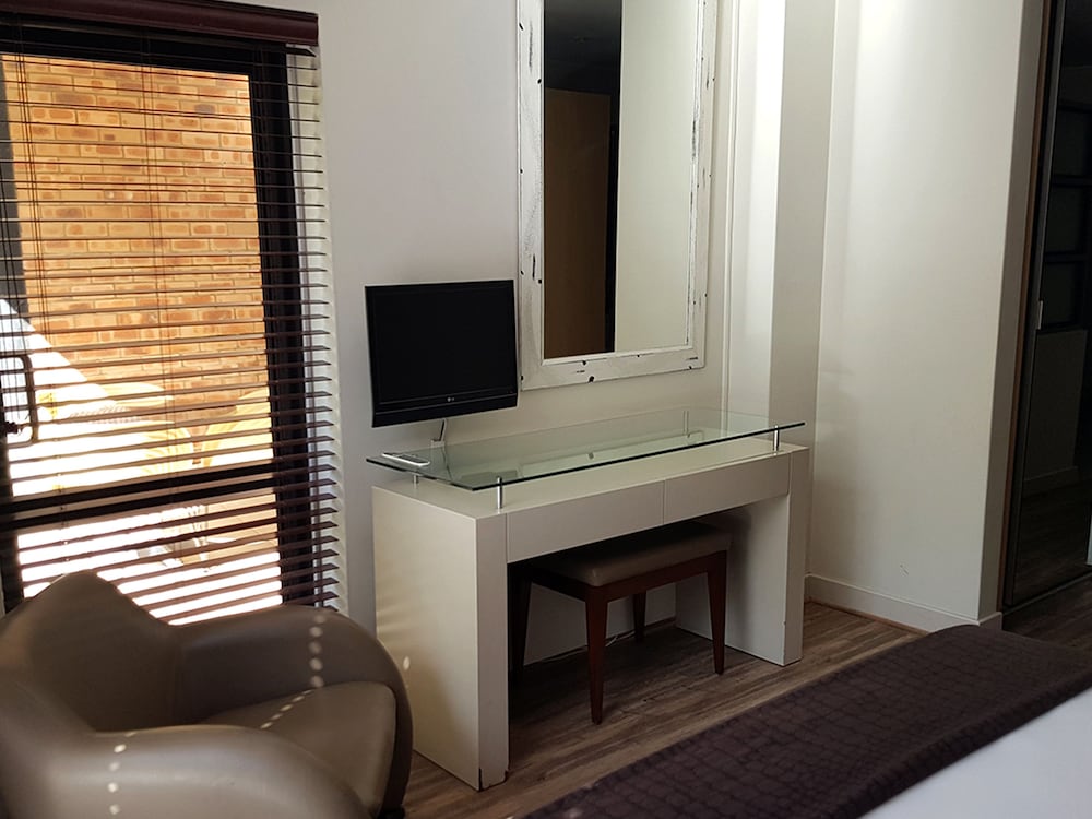 Luxury Apartment, 2 Bedrooms, Balcony photo 1