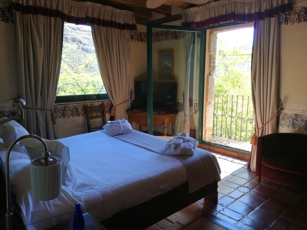 Habitación Doble o con Dos Camas