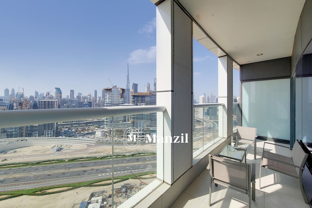 Luxury Apartment photo 2