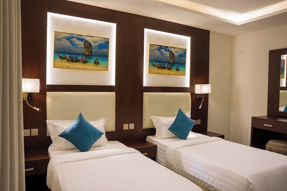 Economy Apartment, 2 Bedrooms, Housekeeping, City View
