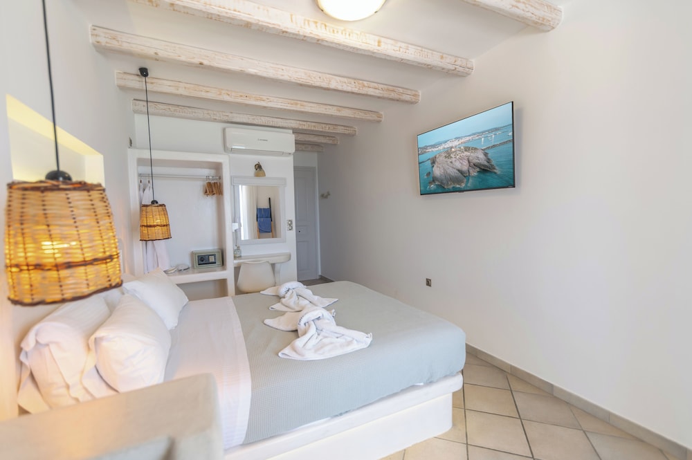 Deluxe Twin Room, 2 Twin Beds, Sea Facing photo 2