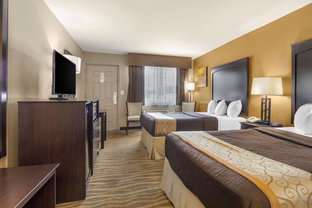 Standard Room, 2 Double Beds, Non Smoking, Refrigerator & Microwave