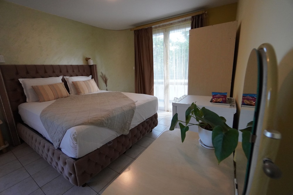Classic Studio Suite photo 3