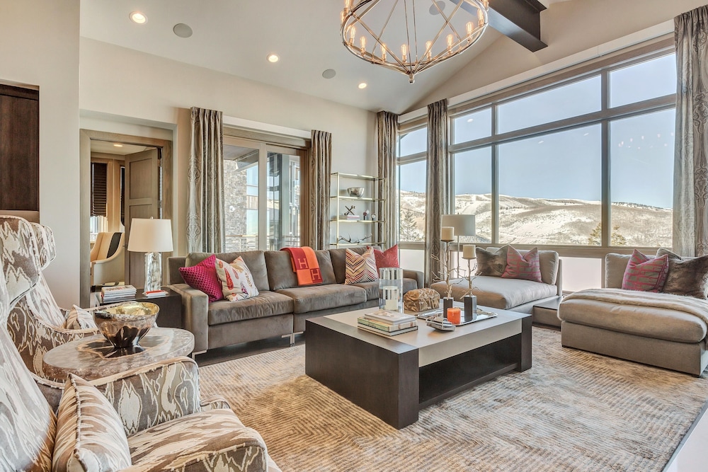 Suite, 5 Bedrooms