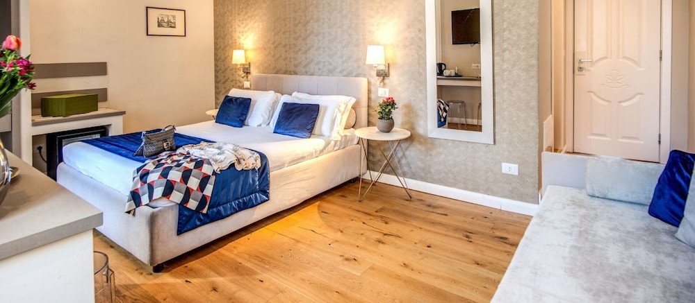 Junior Room, Multiple Beds, Annex Building (Via del Corso 112) photo 1