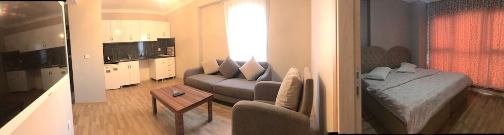 Apartment, 2 Bedrooms, Non Smoking photo 3