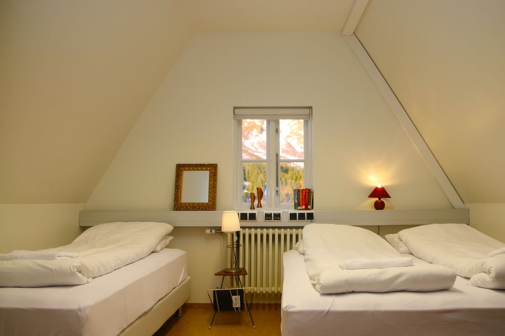 Triple Room, Shared Bathroom photo 2