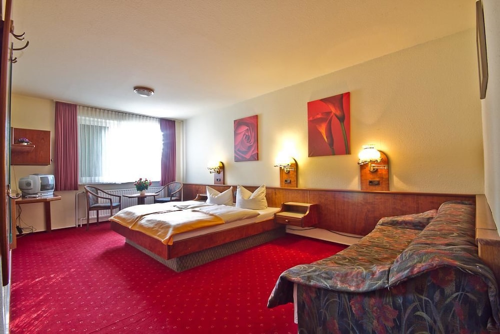 Standard Double Room photo 3