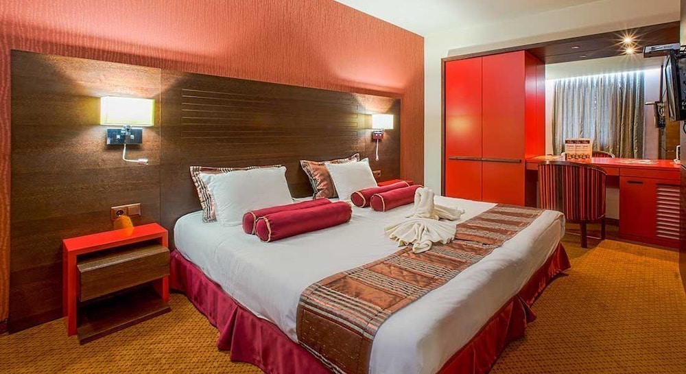 Deluxe Junior Suite