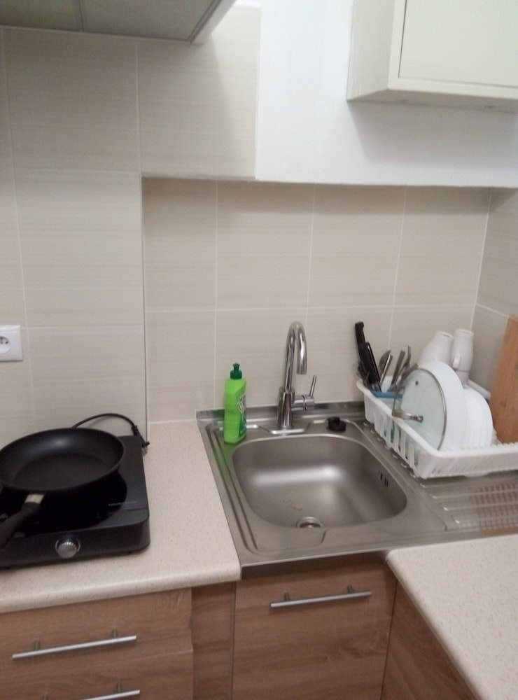 Basic Room, 1 Double Bed, Balcony photo 2