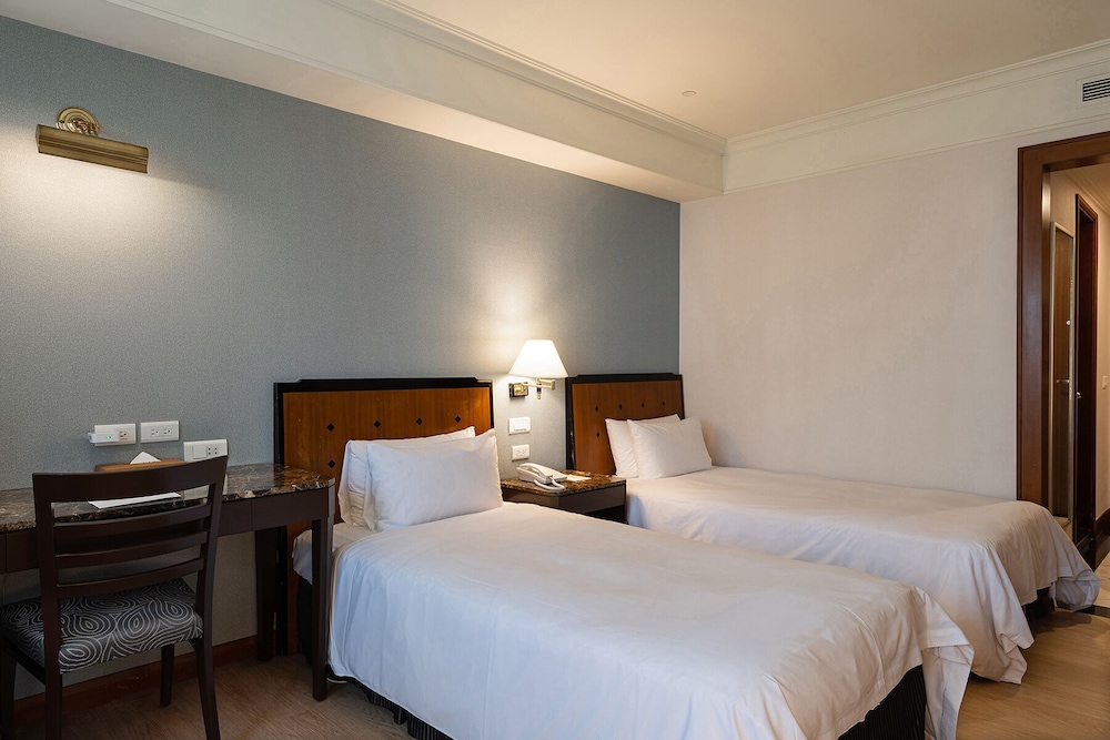 Elite Twin Room photo 2