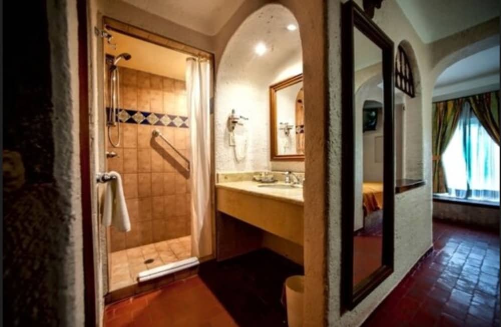 Standard Room - Photo 3