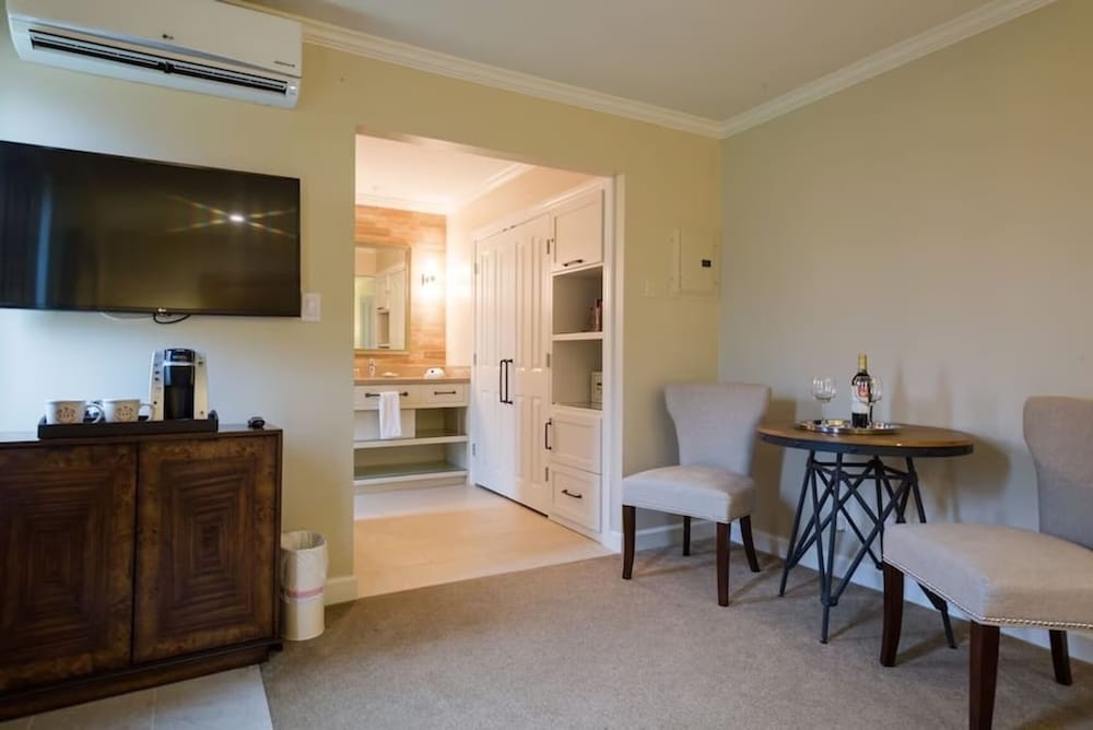 Comfort Studio, Pets Allowed, Garden View