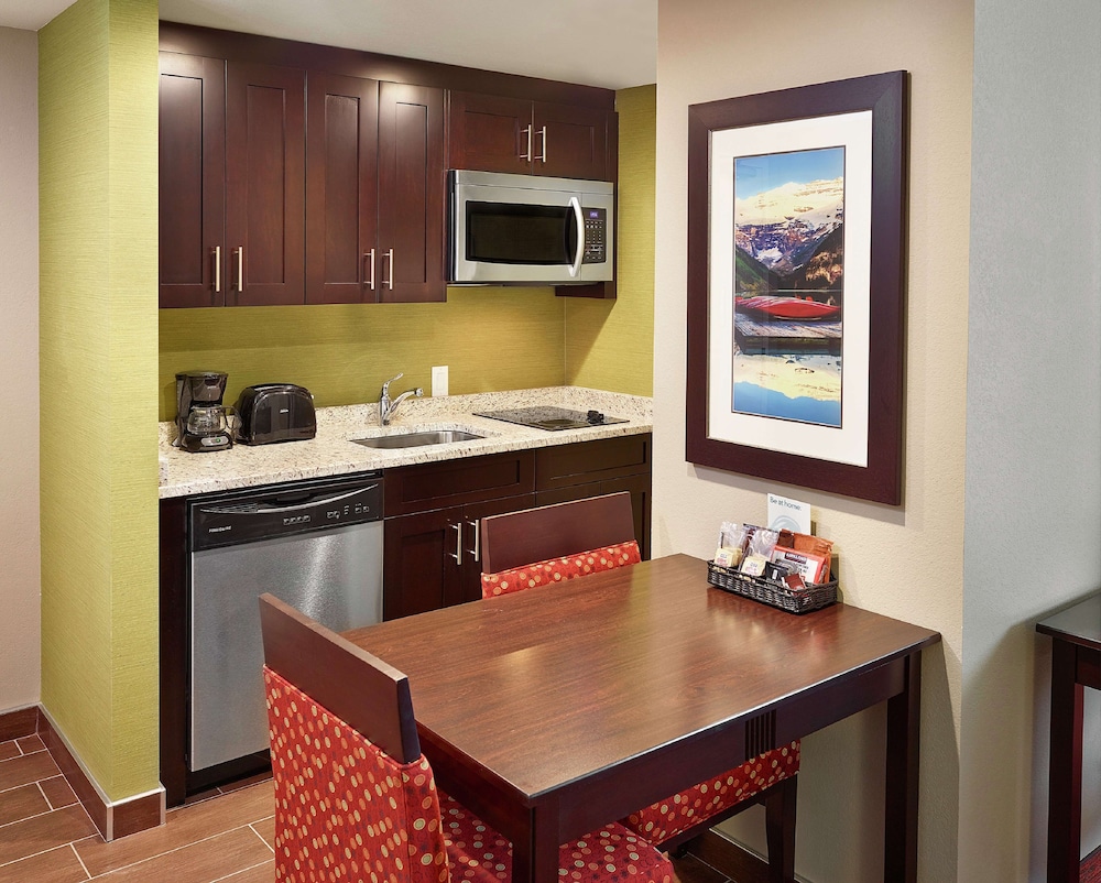 Exclusive Suite, 2 Double Beds, Non Smoking thumbnail 6