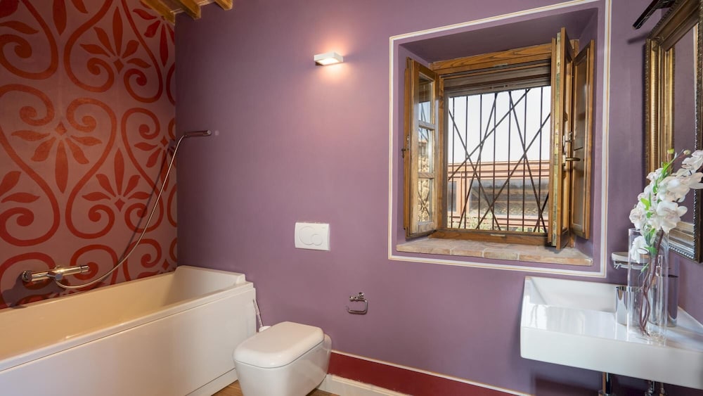 Villa photo 3