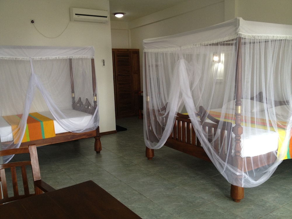 Family Room, 1 Bedroom, Patio, Beach View photo 1