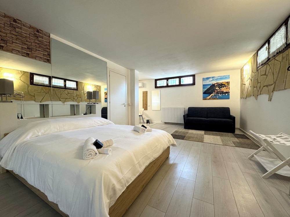 Comfort Quadruple Room
