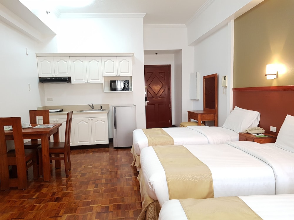 Deluxe Triple Room photo 1