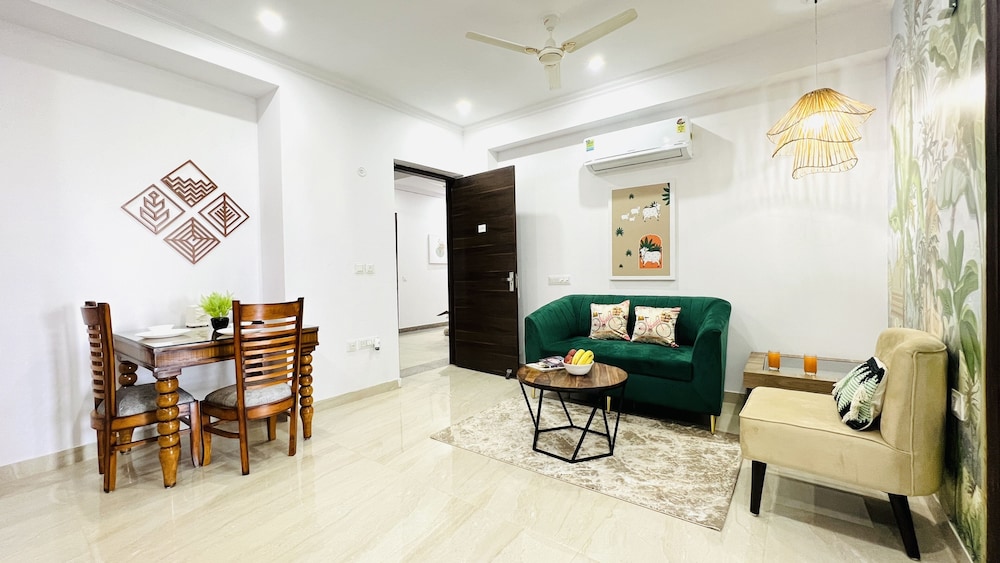 Superior One Bedroom Apartment - Photo 3