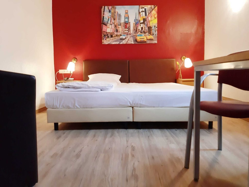 Double Room Single Use photo 3
