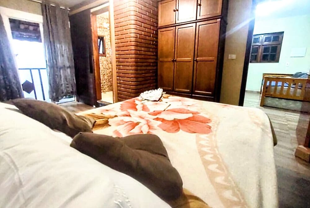 Villa photo 2