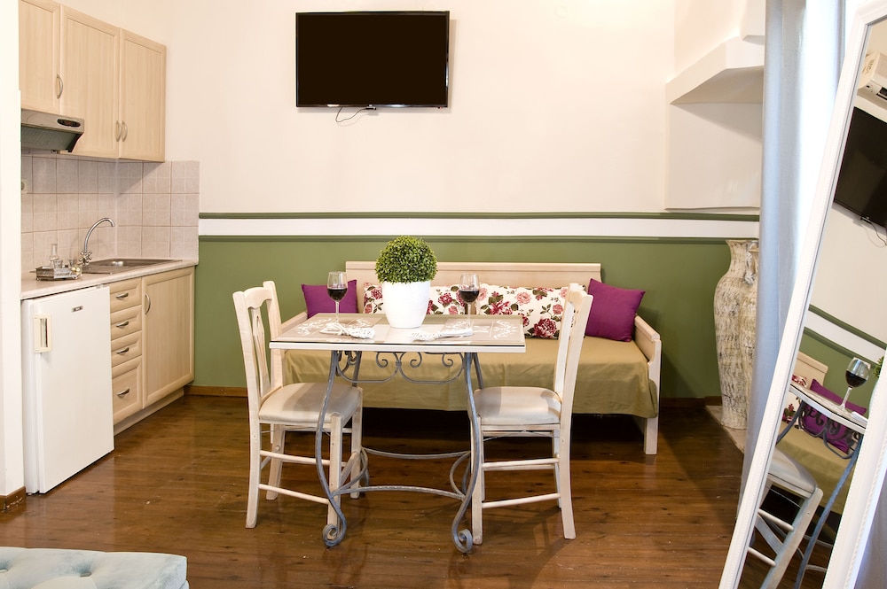 Economy Double or Twin Room, 1 Bedroom