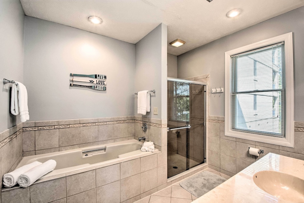 Apartment (2 Bedrooms) photo 2