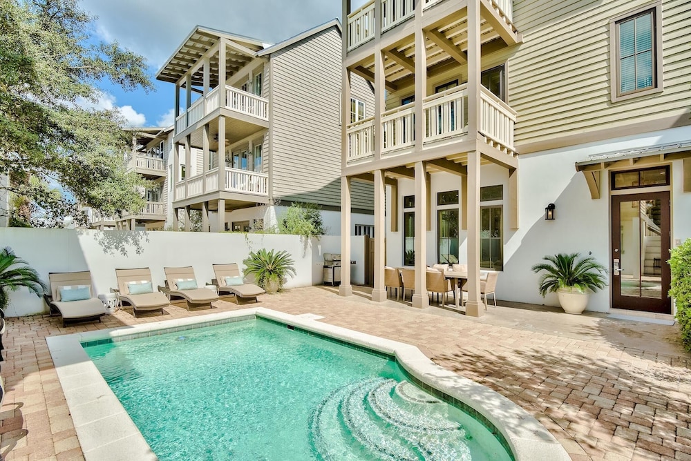 House, Multiple Beds (Rolling Dunes - 92 N Winston Lane) photo 1
