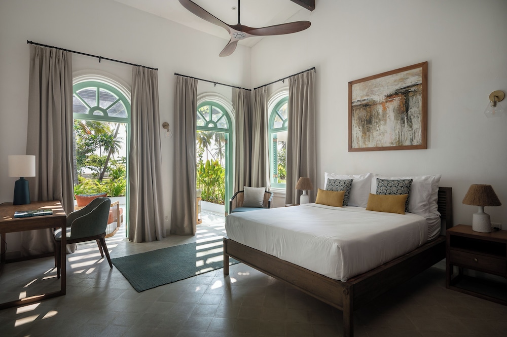 Deluxe Double Room, Beach View