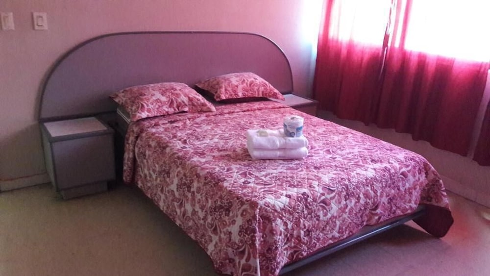 Standard Double Room photo 3