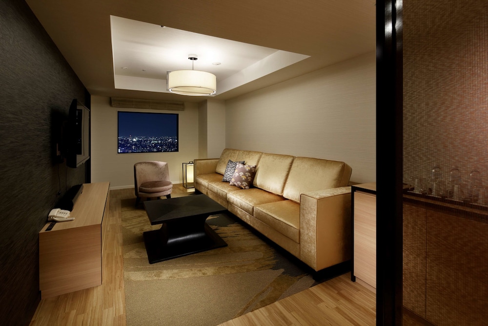 33th-37th Quad Room, Non-Smoking (Panorama Floor) - Photo 2