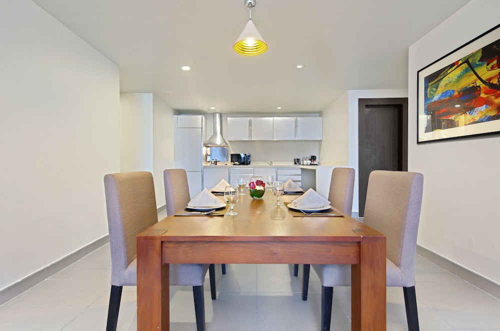 Executive Apartment, 1 Bedroom photo 2