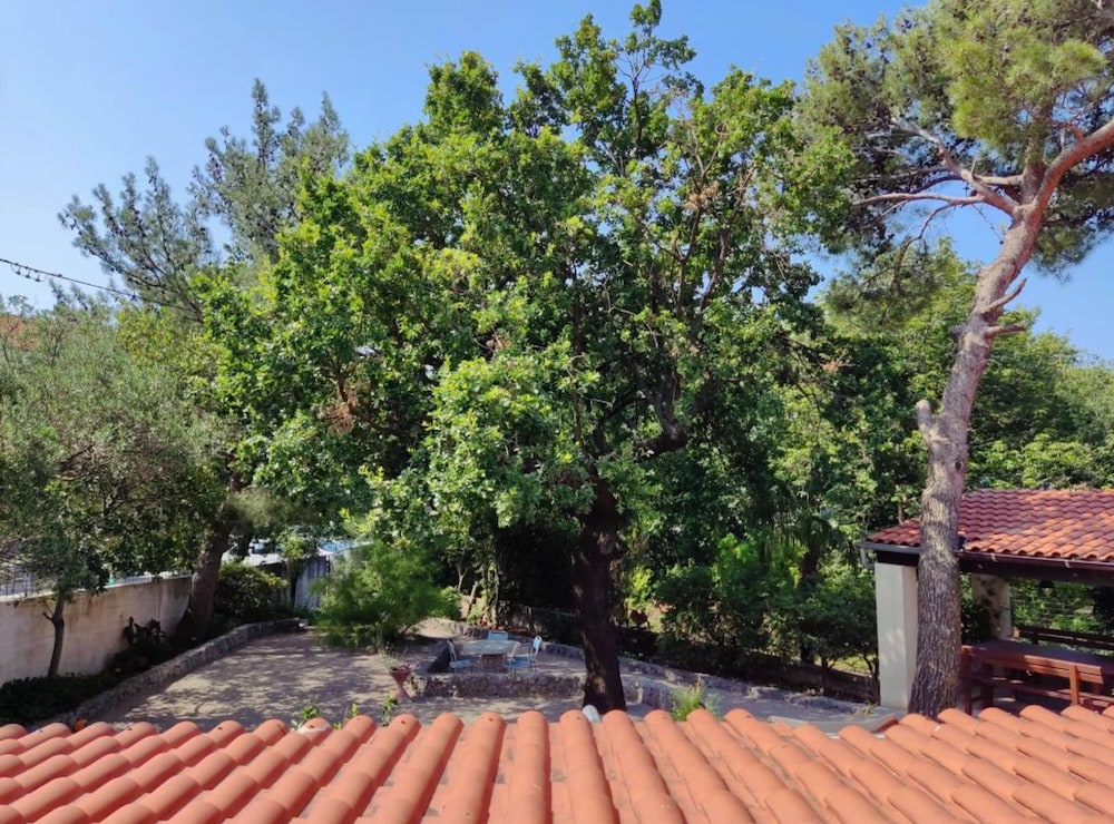 Double Room (Room 3)