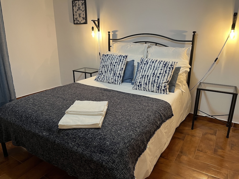 Family Apartment, 2 Bedrooms photo 1