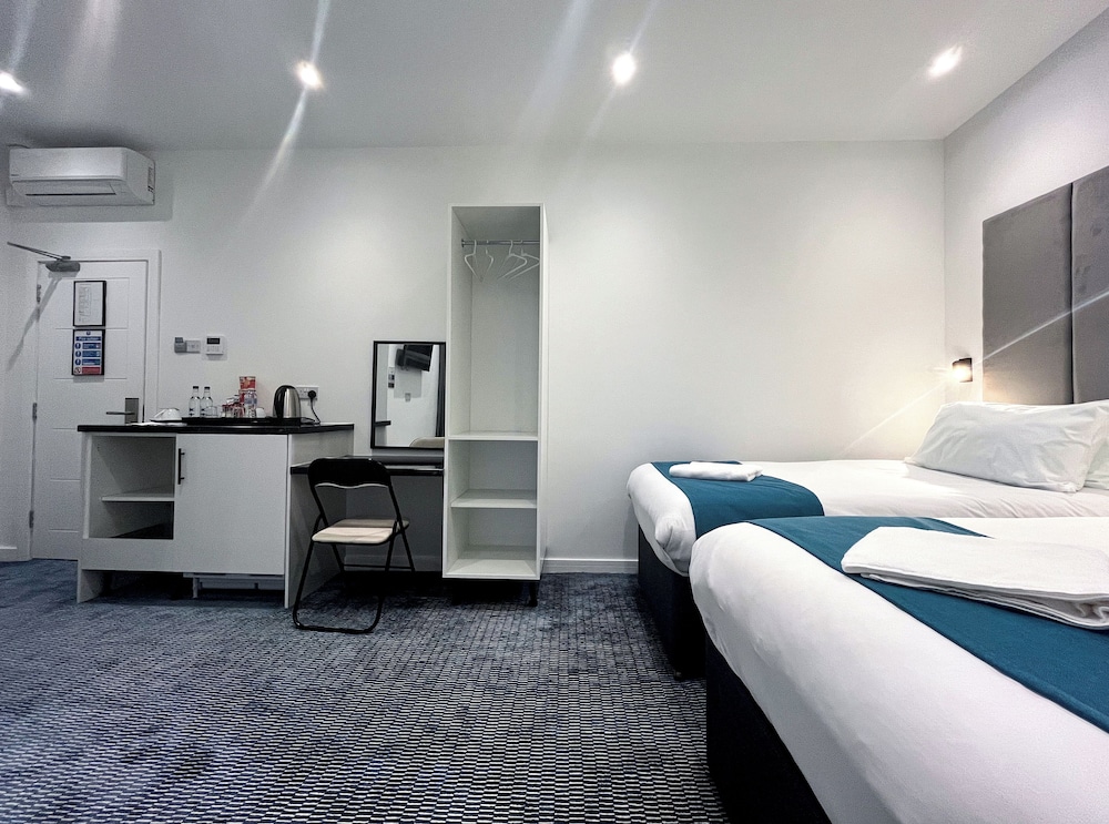 Family Suite, Multiple Beds, Non Smoking, Air conditioning photo 1